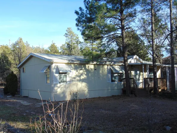 945 S 8th Dr, Show Low, AZ 85901