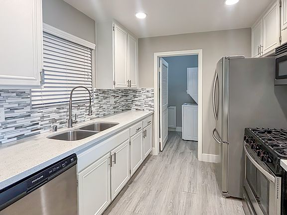 3rd image of 4616 Willis Ave #2-305