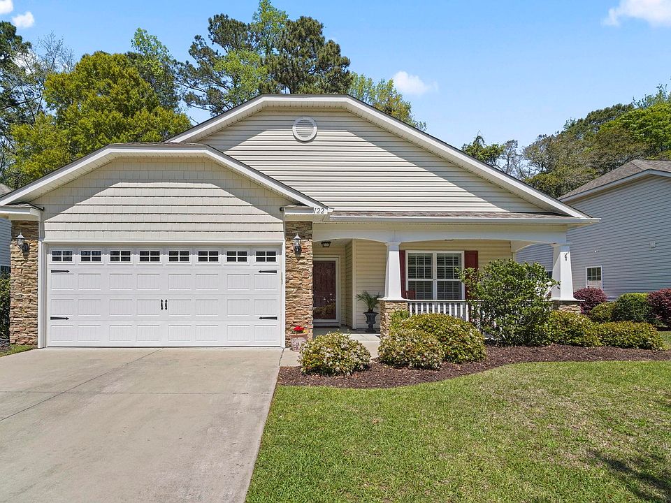 1st image of 122 Clearwater Dr.