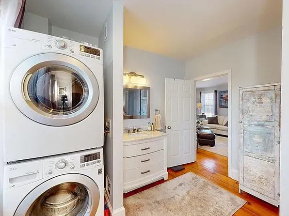 3811 Diamond Hill Rd Floor 1, Cumberland, RI 02864
