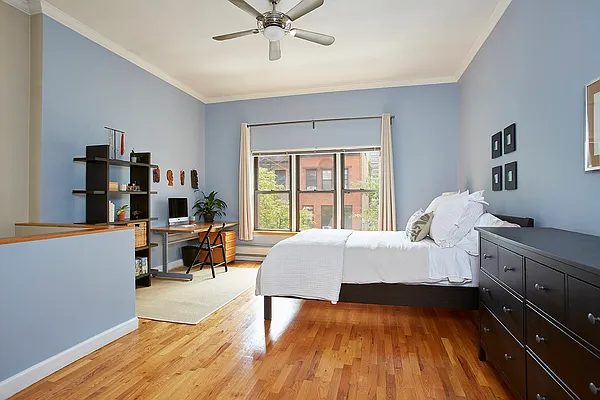 Sold by Compass | media 4