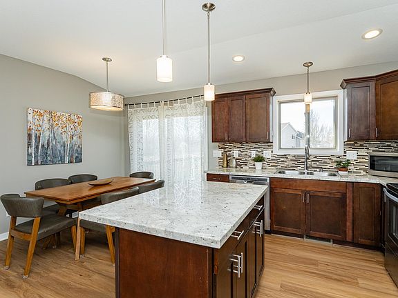 3rd image of 3932 Orchardview Ln NW
