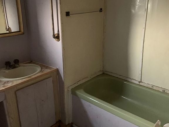 5th image of 6707 Village Dr #18