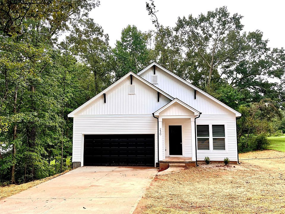 1st image of 230 Chestnut Ln