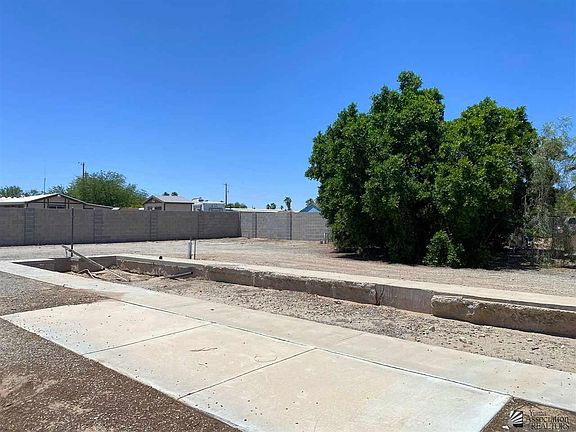 3rd image of 12781 E 41st St