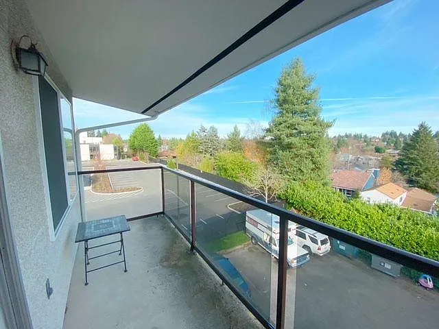 6504 35th Ave NE #103 — Photo 9