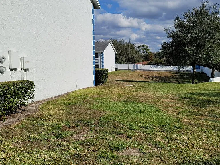 5001 Bordeaux Village Pl #201 — Photo 2