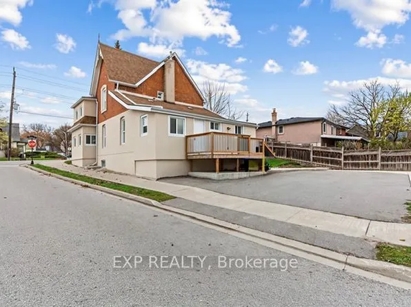 79 Barrie St, Bradford West Gwillimbury, ON L3Z 1G1