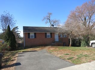 1206 Belleview Ave #B, Charlottesville, VA 22901
