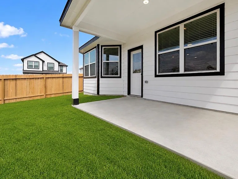 23547 Montague Dr — Photo 24