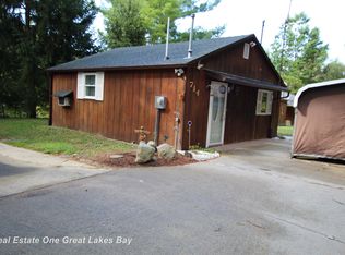 714 E Mid Gladwin Co Lane Rd, Hope, MI 48628