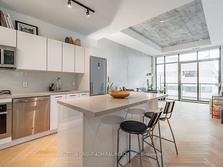 608 Richmond St W #1304 — Photo 7