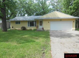 709 1st Ave NW, Winnebago, MN 56098