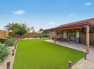 981 S CANAL Drive, Gilbert, AZ 85296