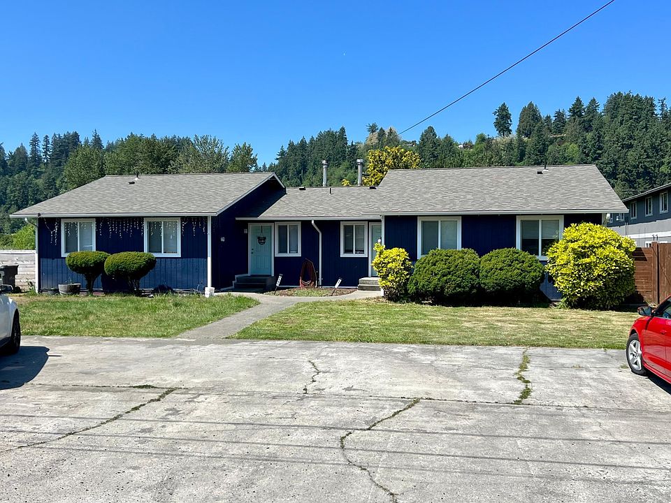 1st image of 118 Tacoma Blvd S Unit B
