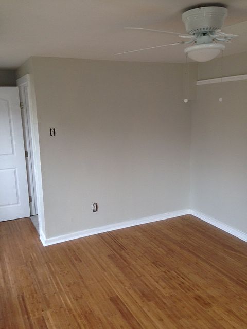 1st image of 105 E Starling Dr