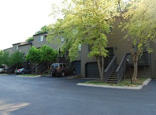 251 Summit Ridge Dr, Nashville, TN 37215