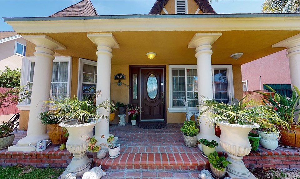 1st image of 8638 Cypress Ave