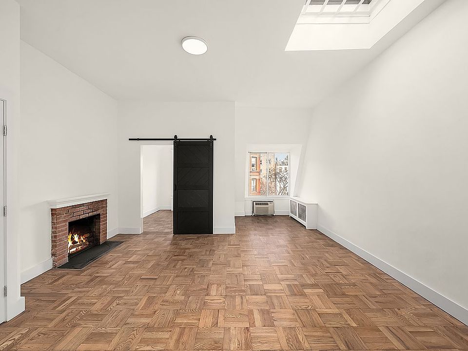 1st image of 62 W 87th St APT 4F