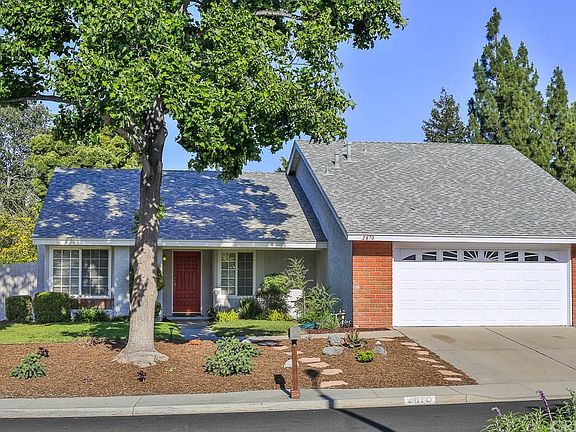 2nd image of 2870 Columbine Ct