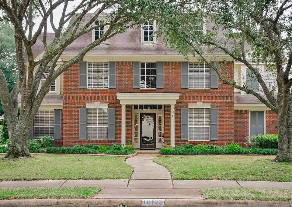 1st image of 16123 Garden Hill Ln