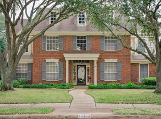 16123 Garden Hill Ln, Houston, TX 77095