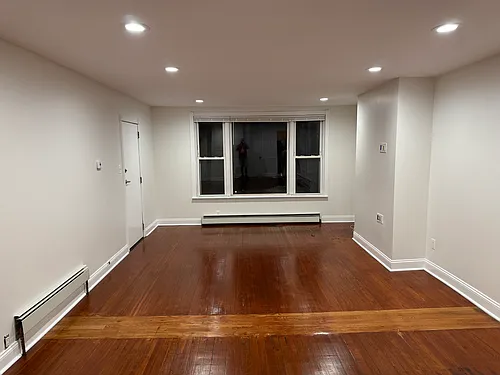 546 Walnut St #1 Photo 1