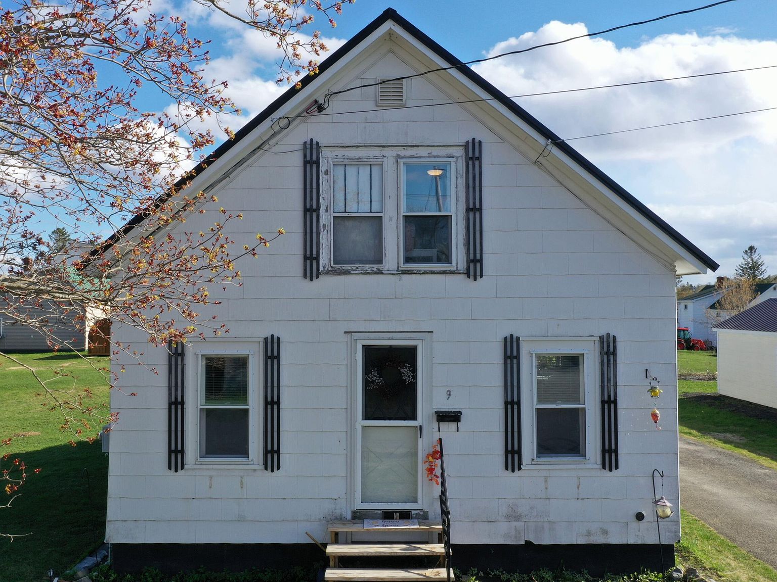 9 Gilman Street, Mars Hill, ME 04758 Zillow