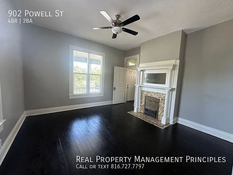 902 Powell St — Photo 3