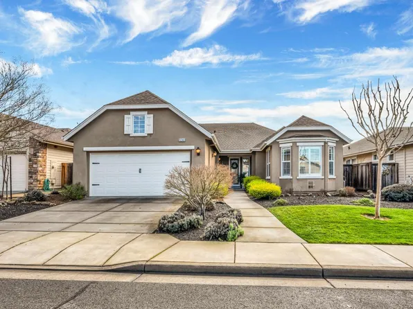 9244 Oak Trail Circle, Santa Rosa, CA 95409