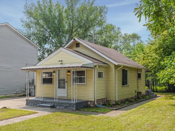 1210 E Bernhard Ave, Hazel Park, MI 48030
