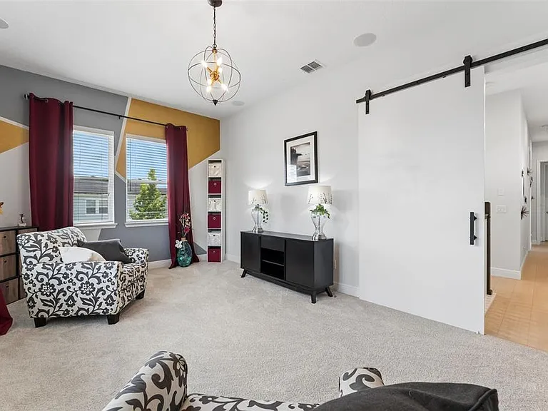 8033 Nemours Pkwy — Photo 18