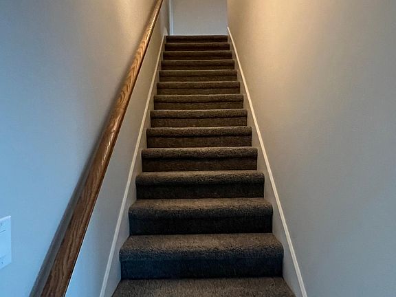 2nd image of 801 Eaglescliffe Lndg
