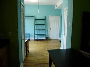1st image of 831 N Damen Ave APT 3E