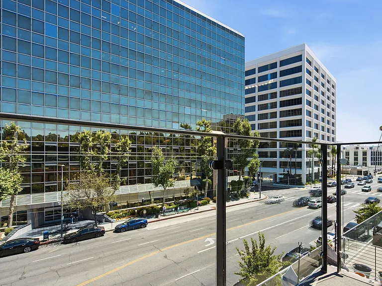 16300 Ventura Blvd #322 — Photo 26