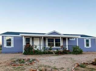 8101 S Wimoweh Ln, Safford, AZ 85546