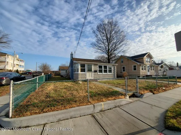 69 Shore Blvd, Keansburg, NJ 07734