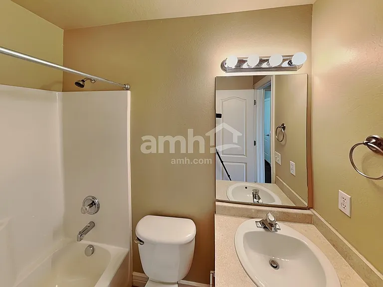 1449 S 2490 E — Photo 16