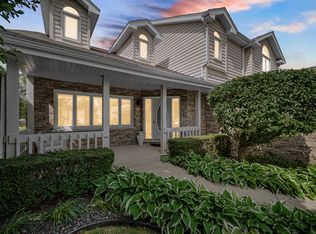 19426 Leetrim Ct, Mokena, IL 60448