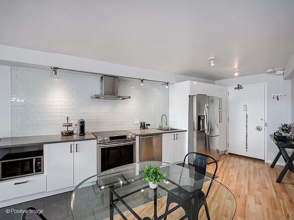 5th image of 300 N State St APT 4610