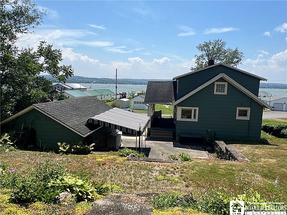 2nd image of 3510 Lake St