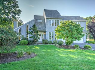 1086 Clipper Mill Dr, West Chester, PA 19382