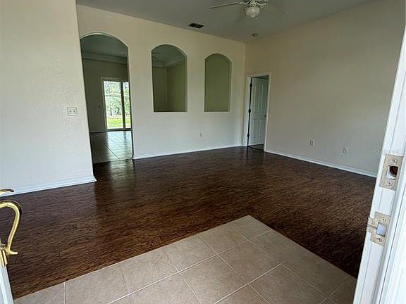 3rd image of 18179 MABERLY ROAD