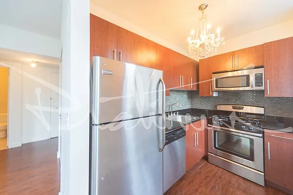 Rented by Platinum Properties | media 9