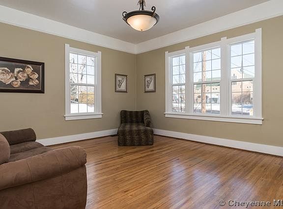 3rd image of 2110 Bradley Ave