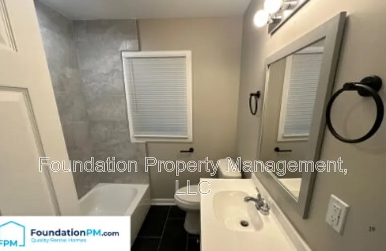 1711 S Sutton Dr — Photo 9