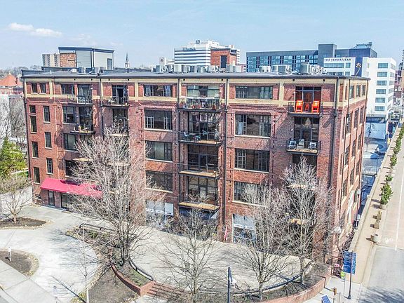 2nd image of 1060 Worlds Fair Park Dr Unit 302