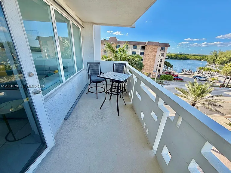 3111 N Ocean Dr #401 — Photo 12