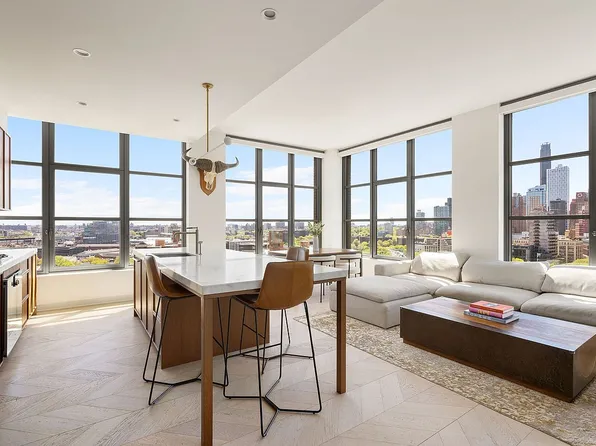 115 York St #17F, Brooklyn, NY 11201
