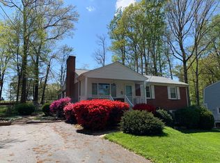 604 Shamrock Rd, Charlottesville, VA 22903